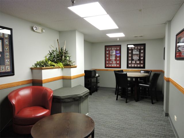 Suite 204C/D